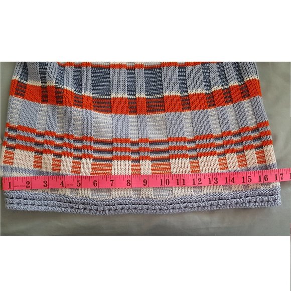 Banana Republic plaid sweater tank - Picture 7 of 9